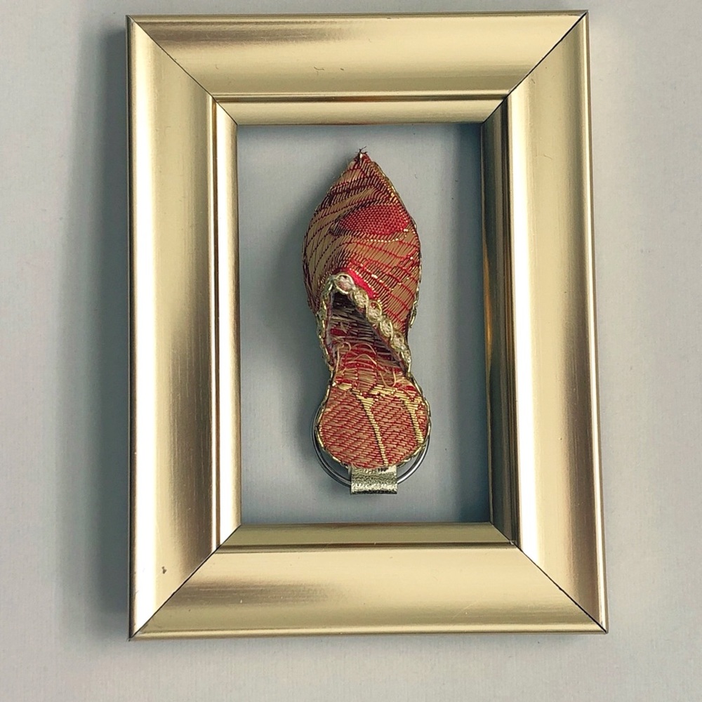 New Handcrafted Moroccan Red Brocade Slipper Keyring